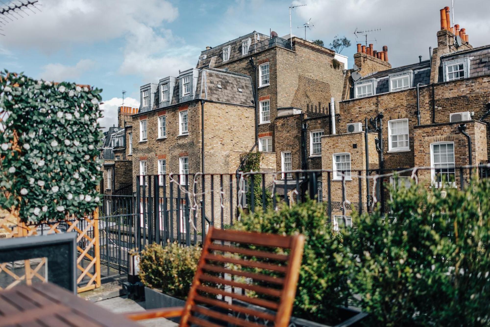 Exceptional Whole House Chelsea With Roof Terrace Lägenhet London Exteriör bild